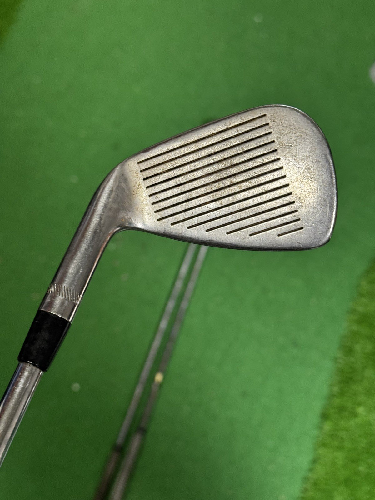 Titleist DCI 762 Iron Set 3-PW Regular Flex Dynamic Gold R300 Shafts