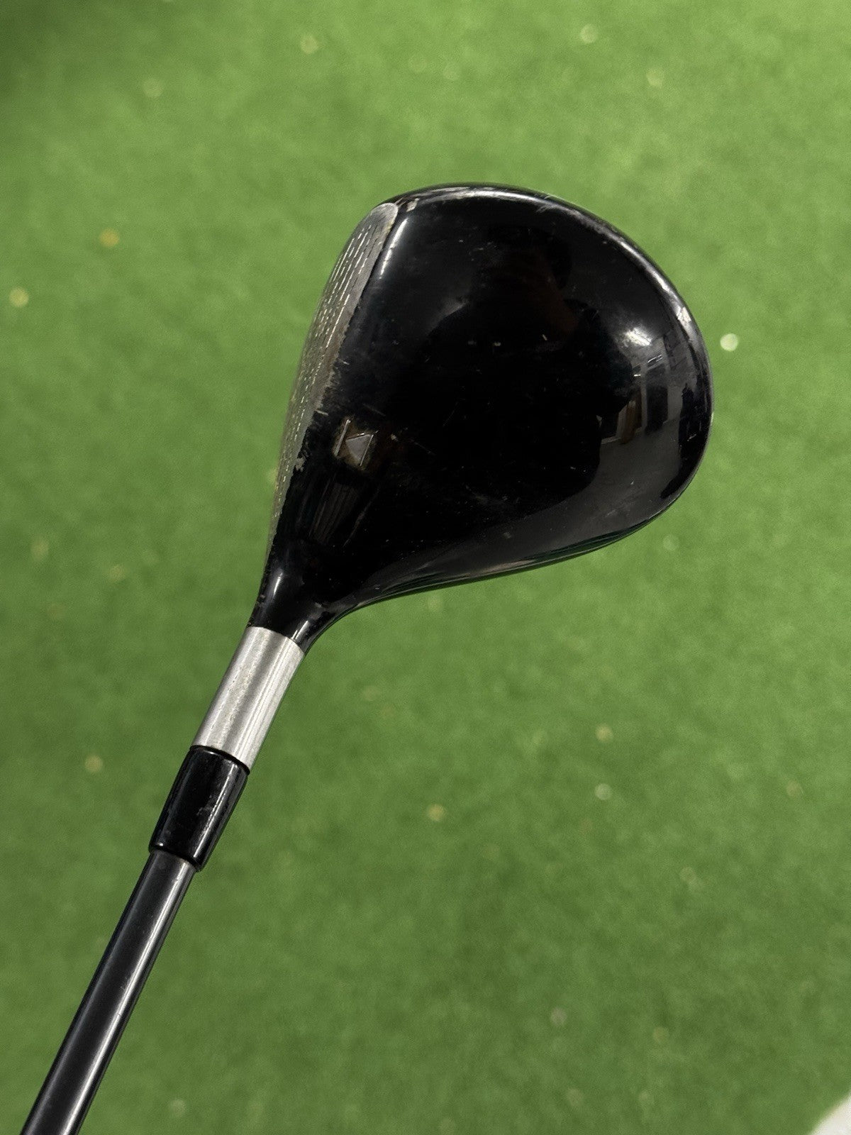 Titleist 906F2 5 Wood 18 Degree Regular Shaft