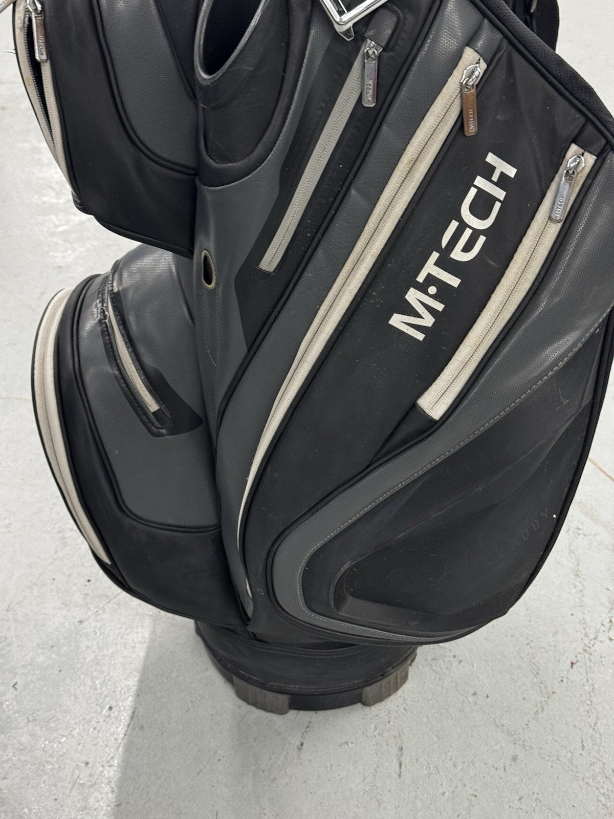 Motocaddy M-Tech Golf Bag *Used See Description*