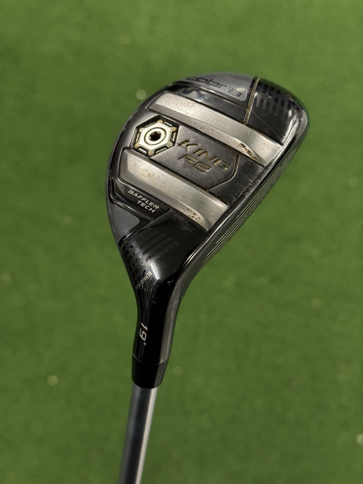 Cobra King F8 3 Hybrid 19 Degree Stiff Shaft
