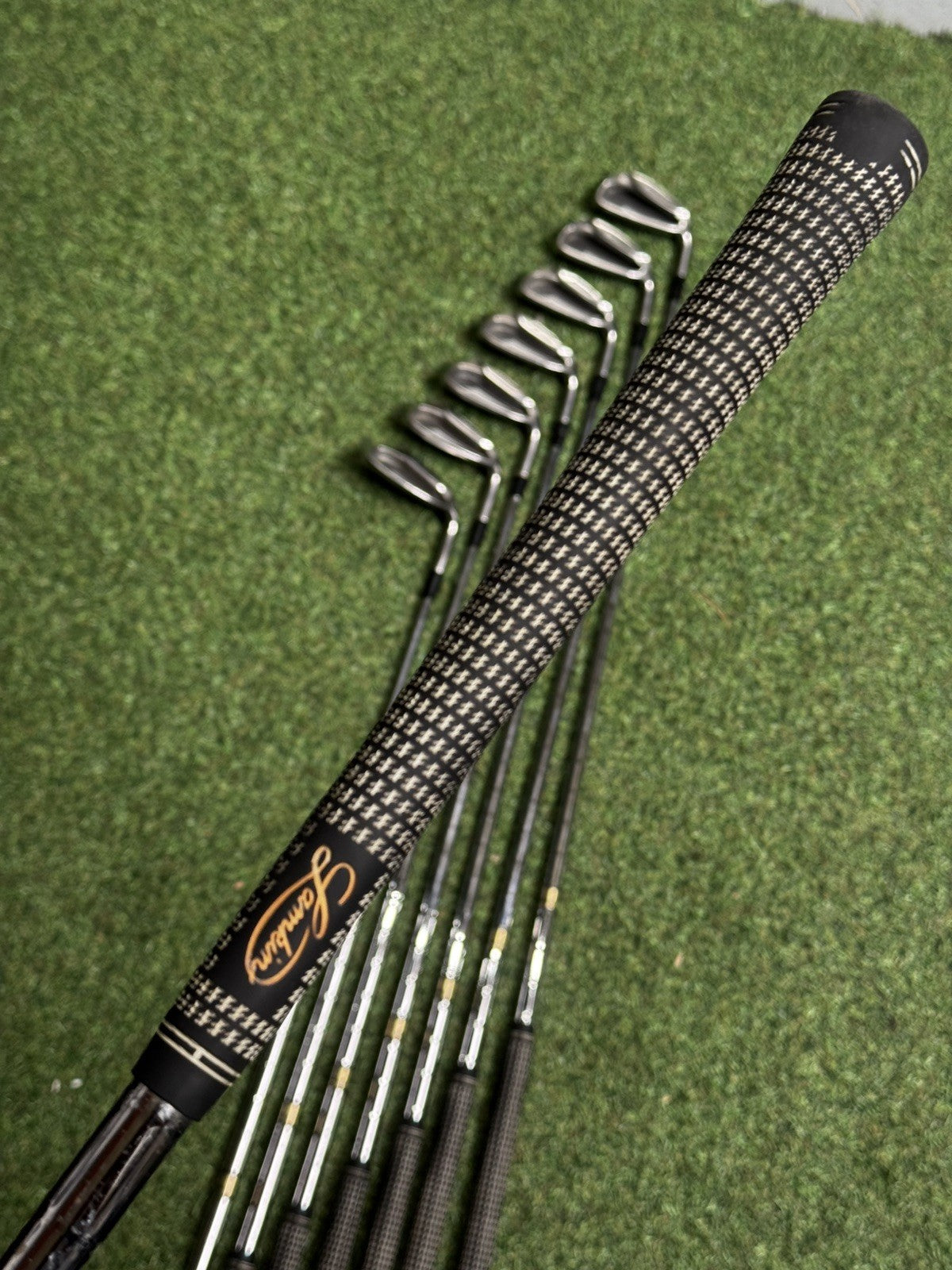 Mizuno MX-17 Iron Set 4-SW Stiff Flex Mizuno Dynamic Gold S300 Shafts