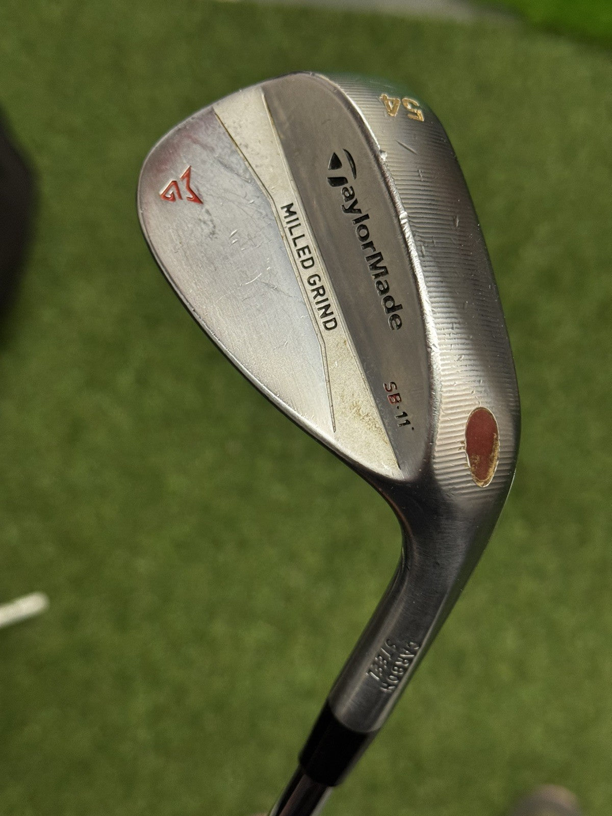 TaylorMade Milled Grind SB 54 Degree Sand Wedge Steel Shaft