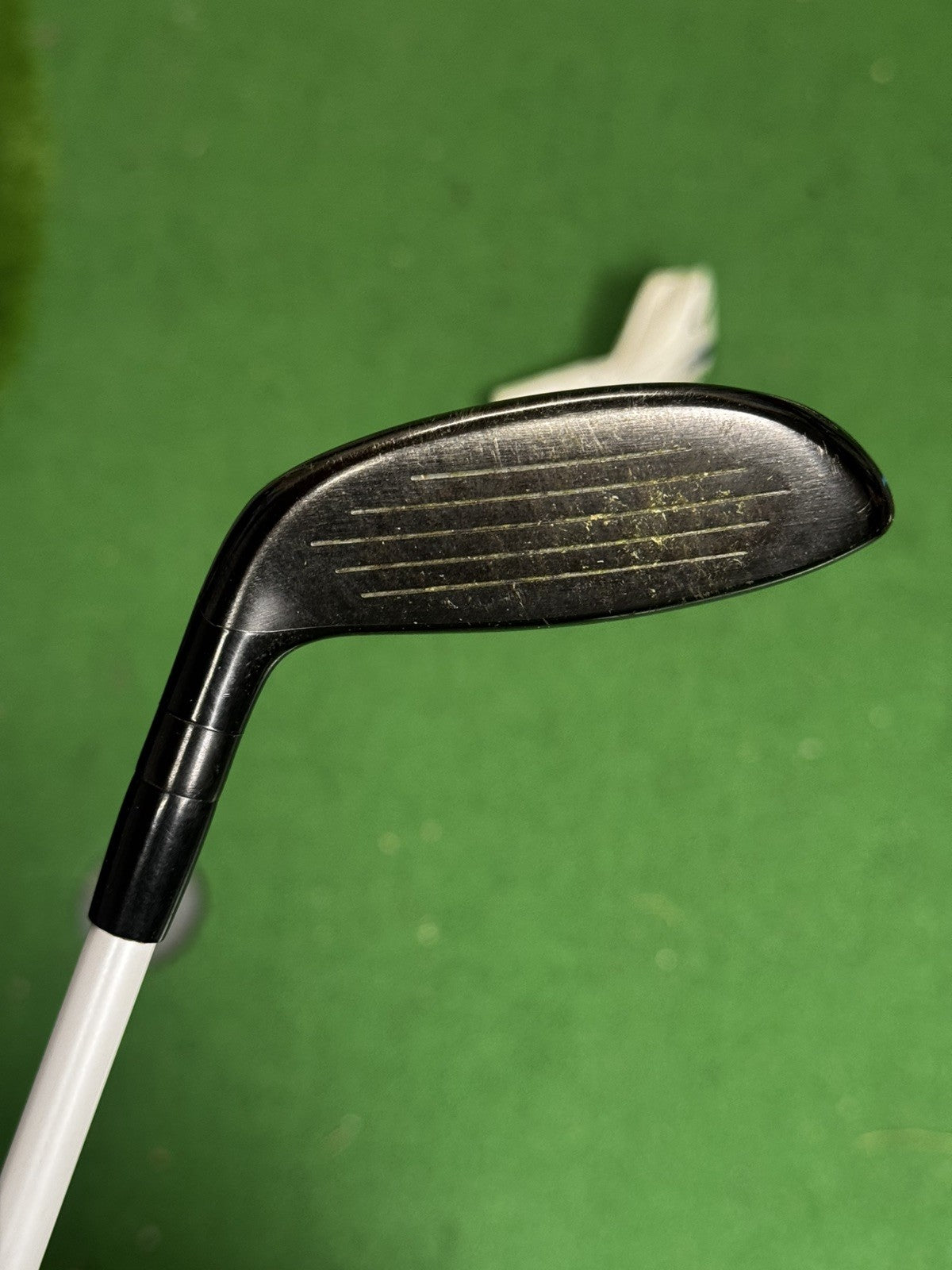 Mizuno ST-X 220 5 Hybrid 23 Degree Regular Flex Aldila Ascent 50 Shaft