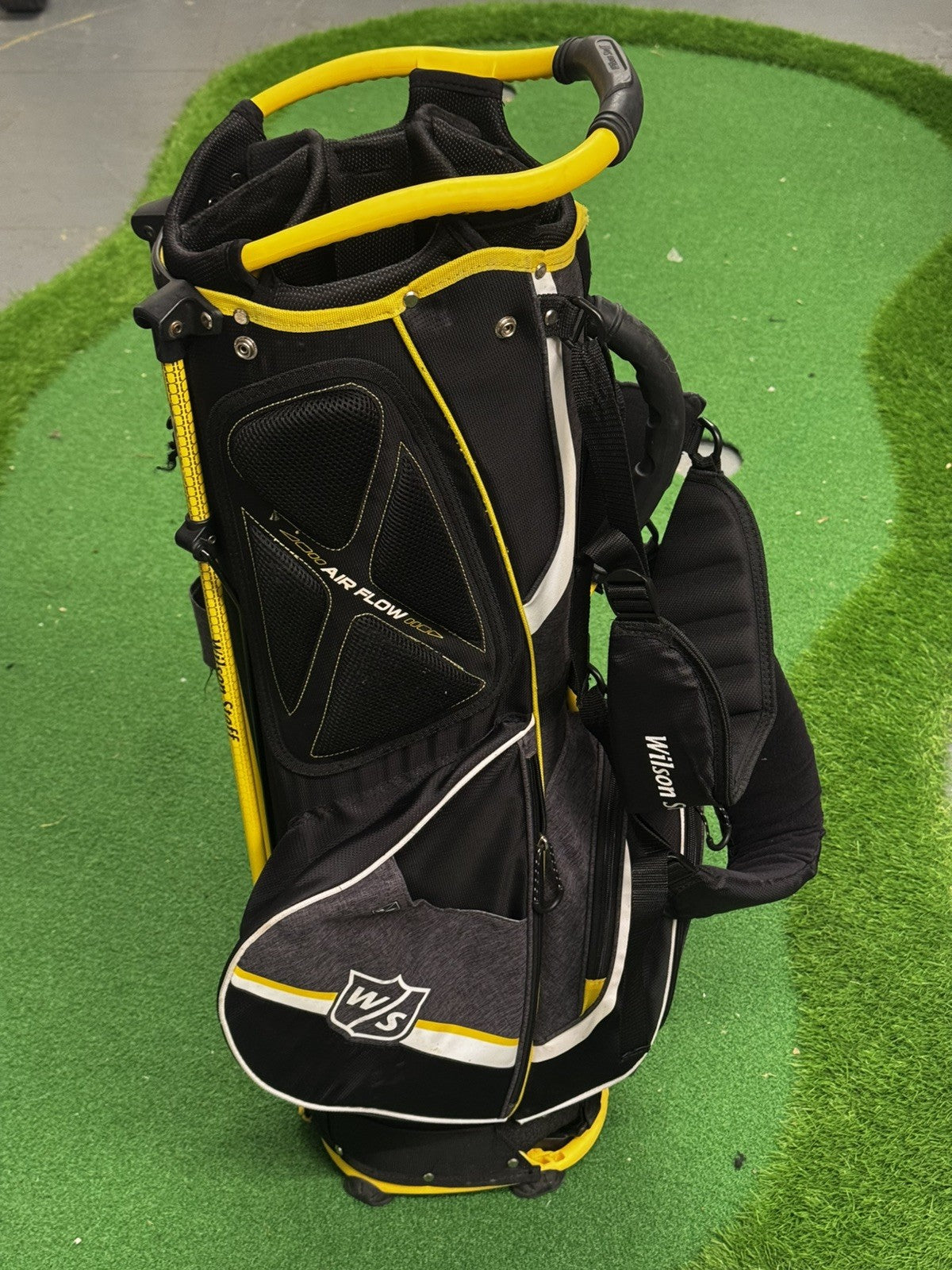 Wilson Staff Nexus Stand Bag