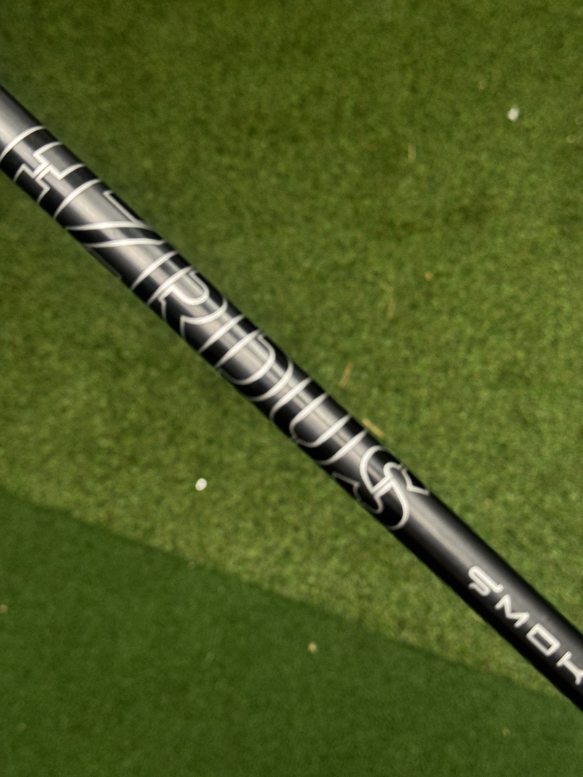 Titleist TS3 2 Hybrid 17 Degree Stiff Flex HZRDUS Smoke Black 80 Shaft