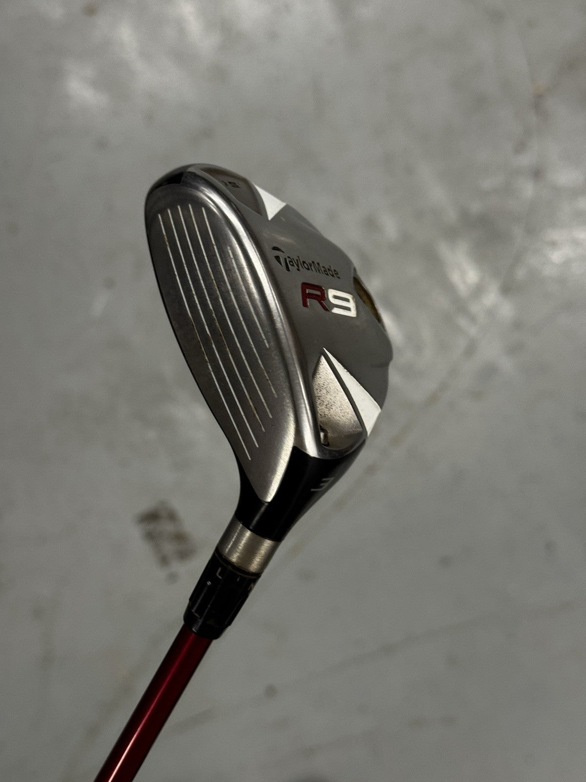 Left Hand Taylormade R9 3 Wood 15 Degrees Regular Flex
