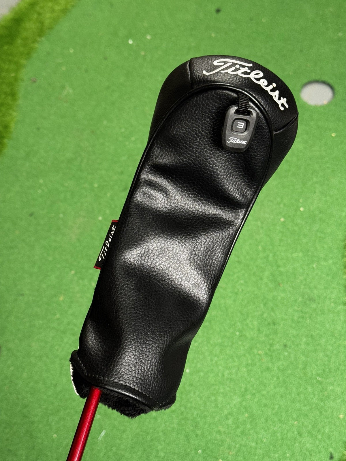 Titleist GT2 3 Wood 16.5 Degree Regular Flex Denali Red 60 Shaft