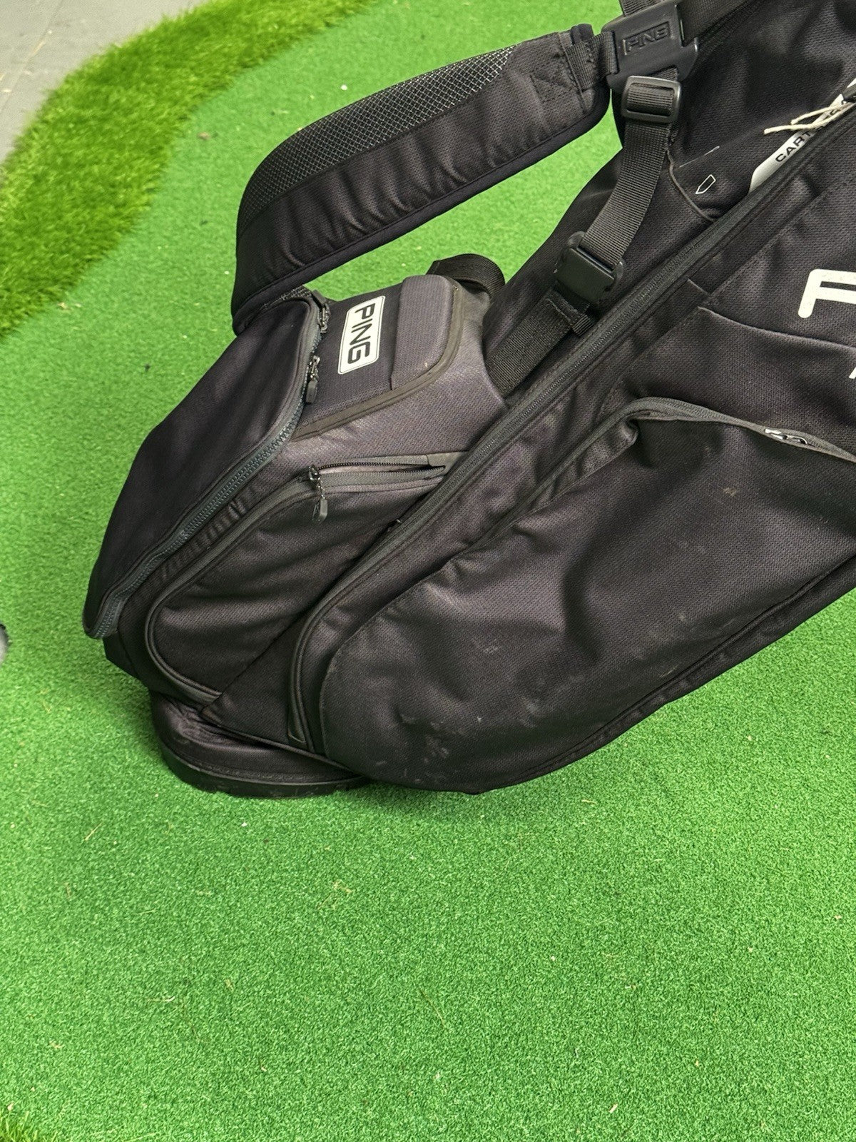 Ping Hoofer Golf Stand Bag Black