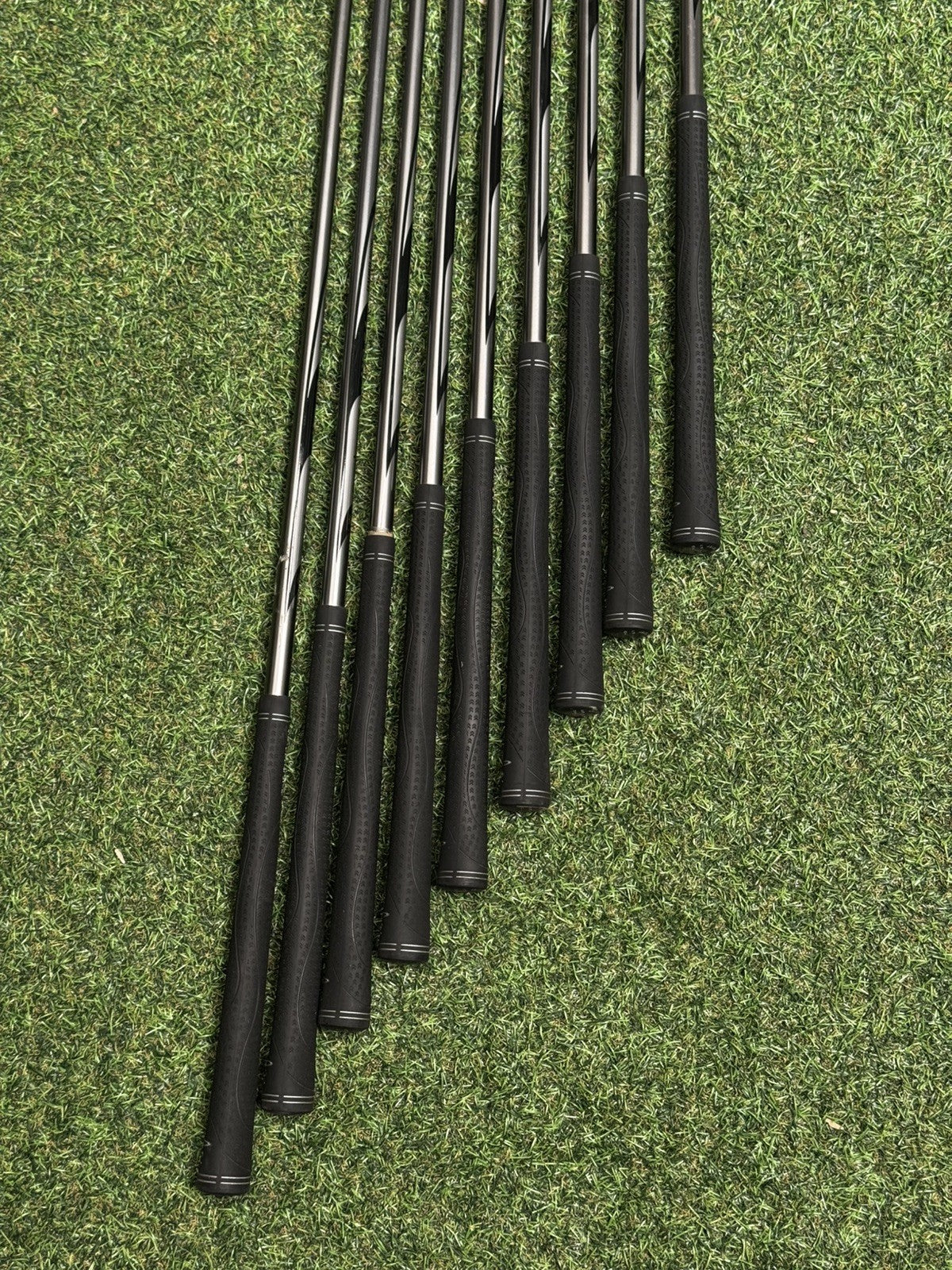 King Cobra 3400 I/XH Iron Set 3-SW Stiff Flex Graphite Design 55 Shafts