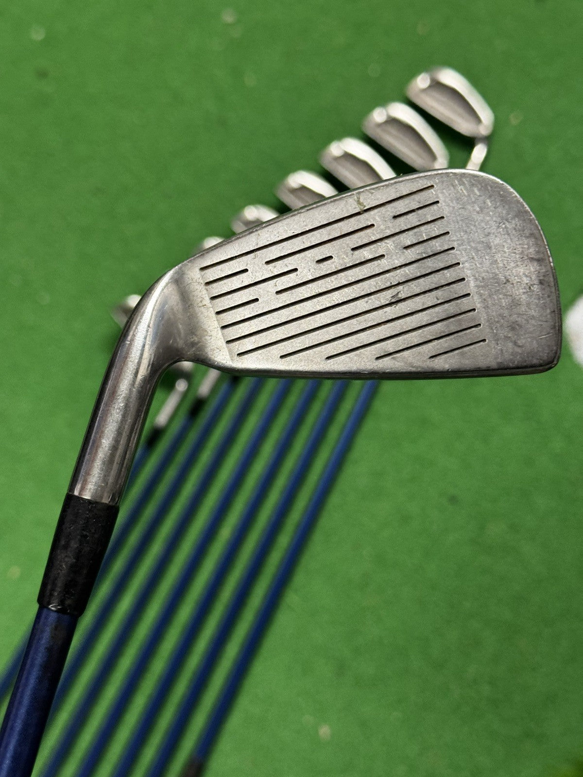 Mizuno Sterling Midsize Iron Set 3-Gw+Pw Ladies Flex Graphite Shafts
