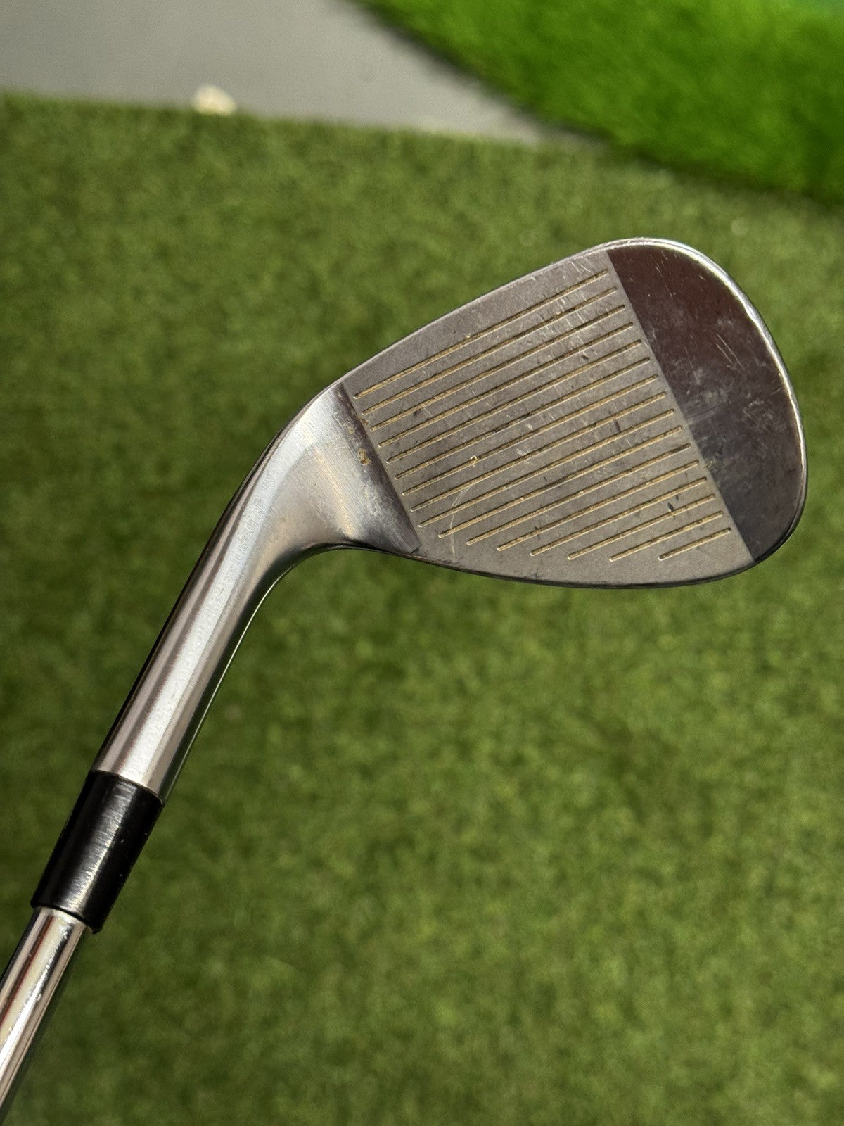 TaylorMade Milled Grind SB 54 Degree Sand Wedge Steel Shaft