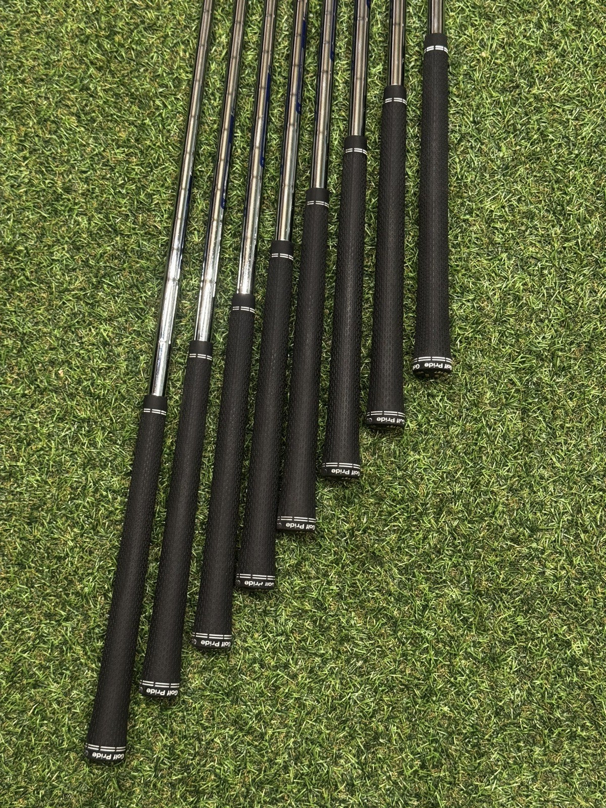Ping G400 Iron Set 4-UW White Dot Stiff Flex Ping AWT 2.0 Shafts +0.5 Inch