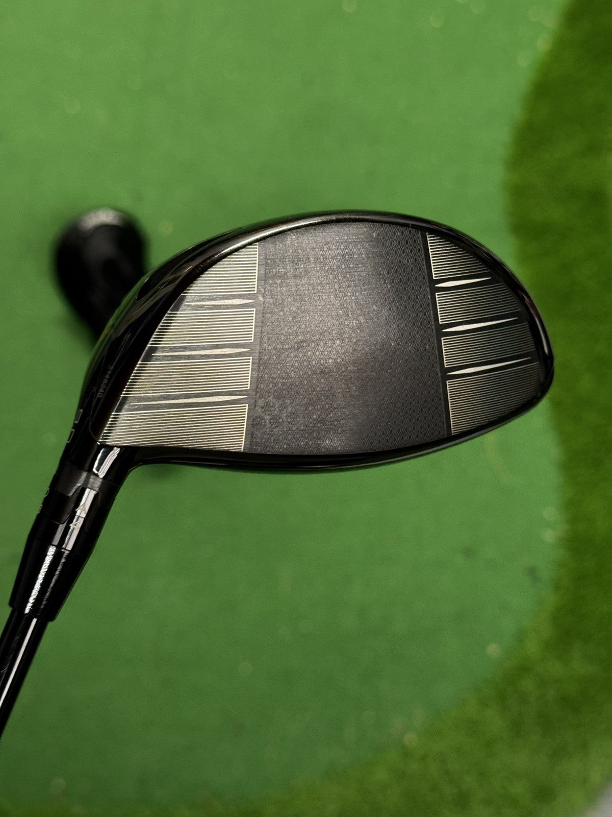 Titleist TSR3 Driver 9 Degree Stiff Flex HZRDUS Shaft -1 Inch