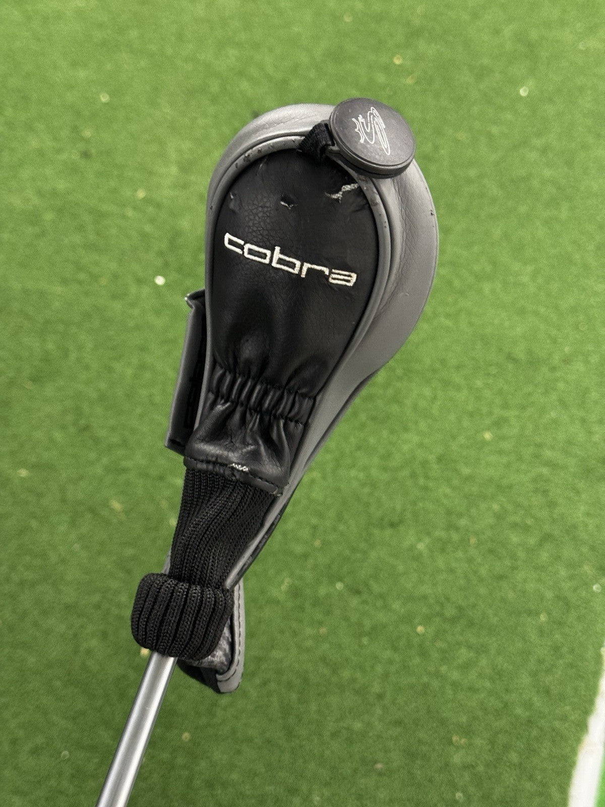 Cobra King F8 3 Hybrid 19 Degree Stiff Shaft