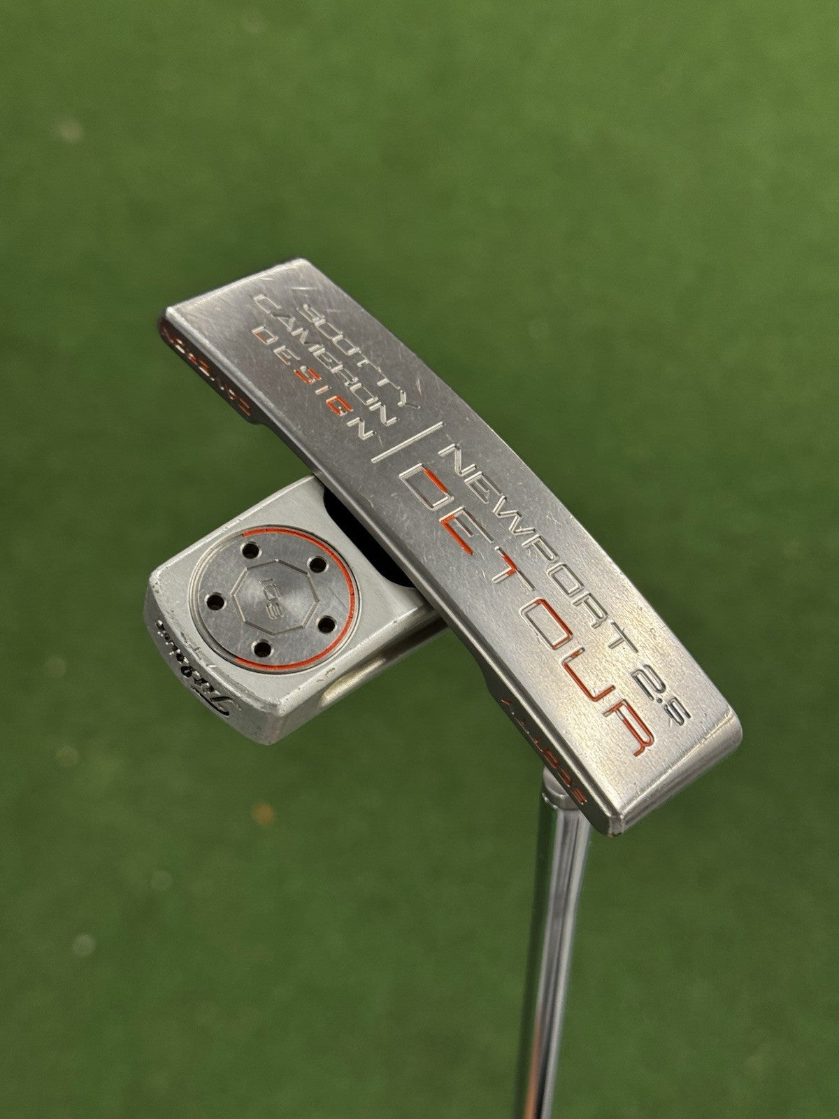 Scotty Cameron Newport 2.5 Detour 35 Inch