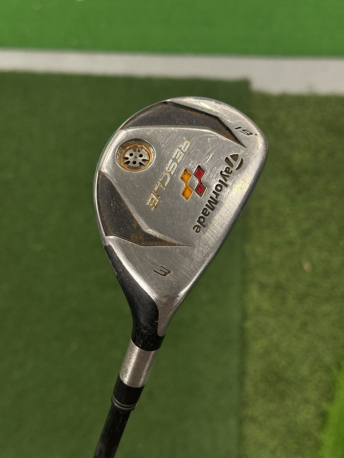 Taylormade Rescue 2009 #3 Hybrid 19 Degree Stiff Flex  *Used*