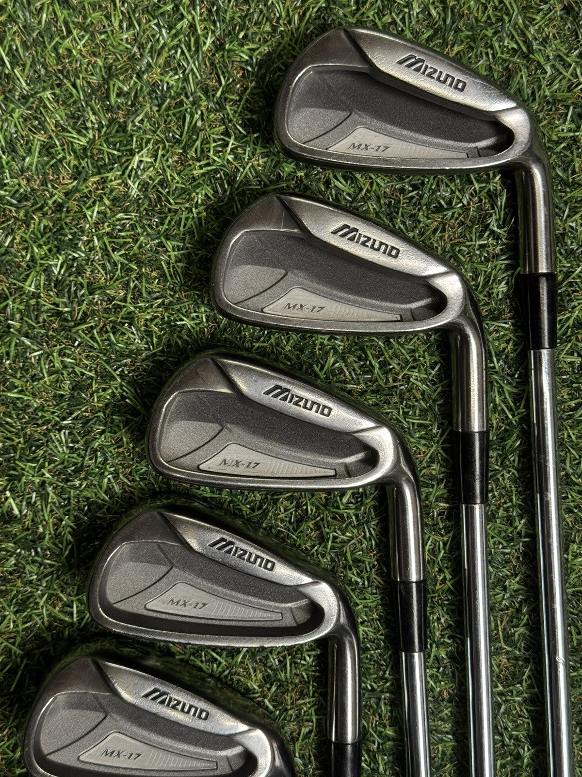 Mizuno MX-17 Iron Set 4-SW Stiff Flex Mizuno Dynamic Gold S300 Shafts