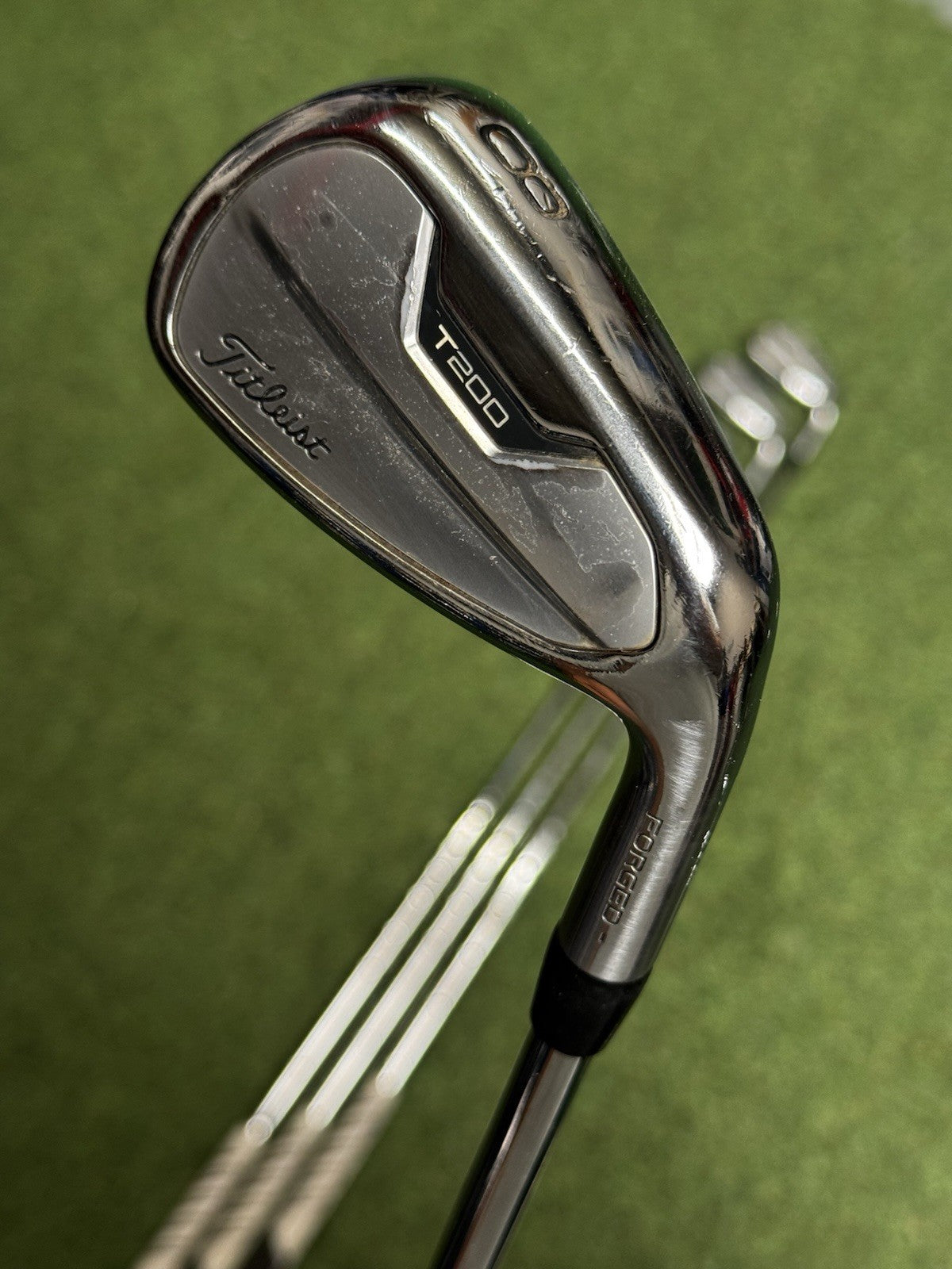 Titleist T200 2021 Iron Set 5-PW+GW Regular Flex AMT R300 Black Steel Shafts