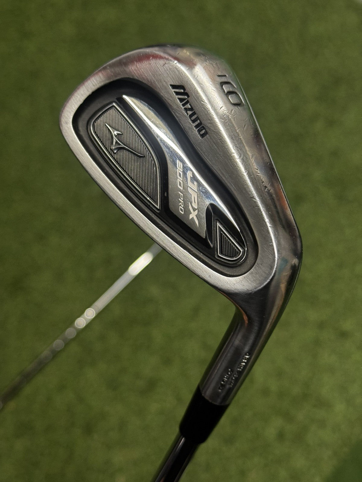 Mizuno JPX 800 Pro Iron Set 3-PW Regular Flex Dynamic Gold R300 Shafts