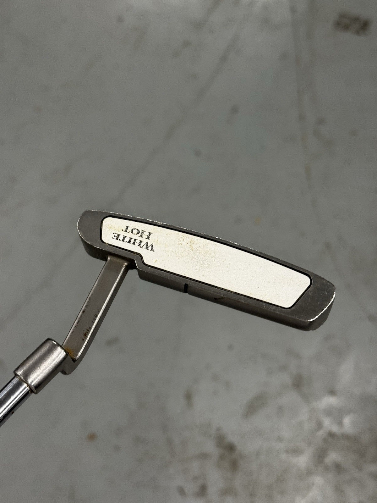Odyssey White Hot #1 Putter / 34 Inch *Used*