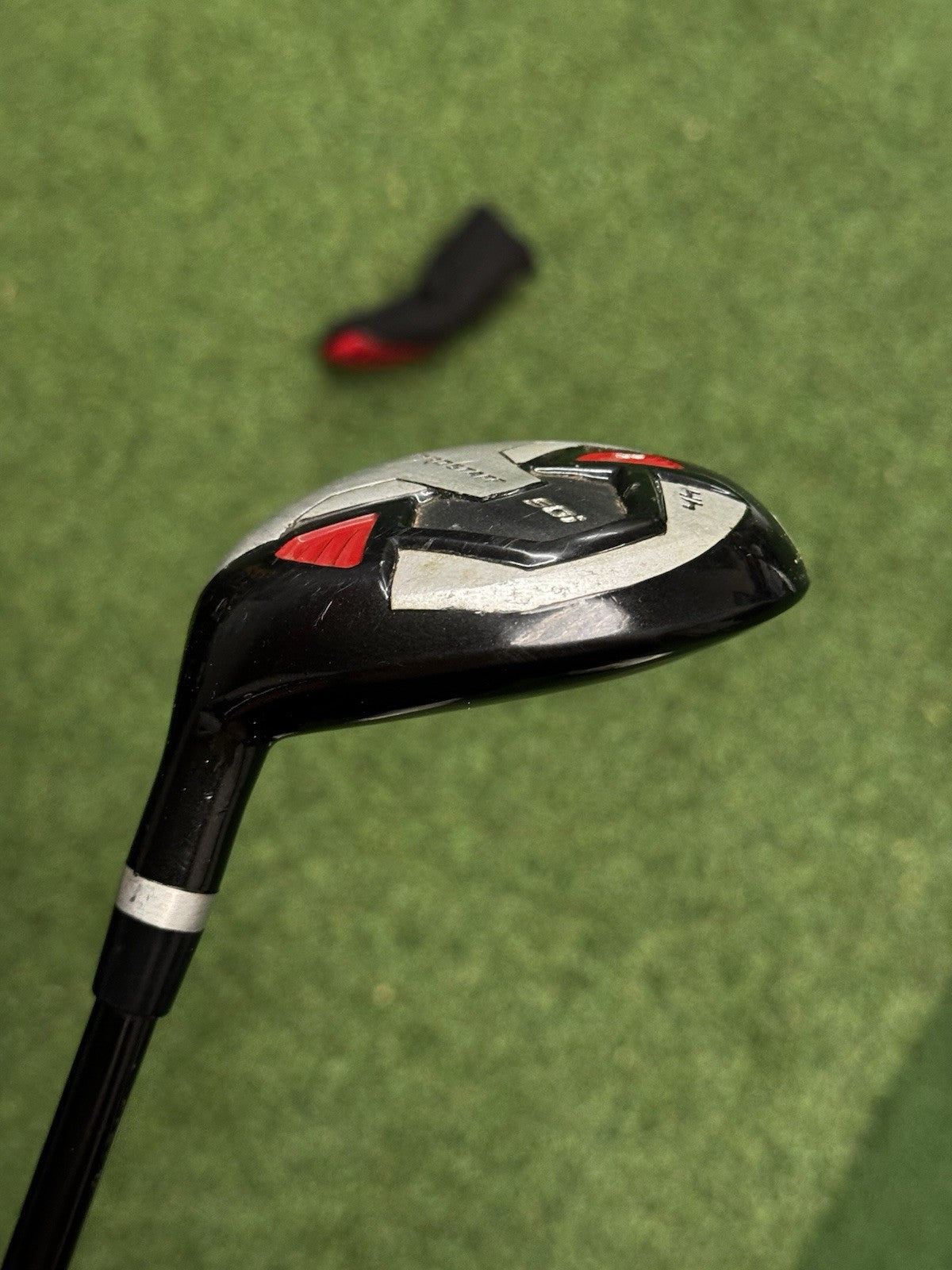 Wilson PROSTAFF 50i Left Hand 4 Hybrid Regular Mens Flex Graphite Shaft