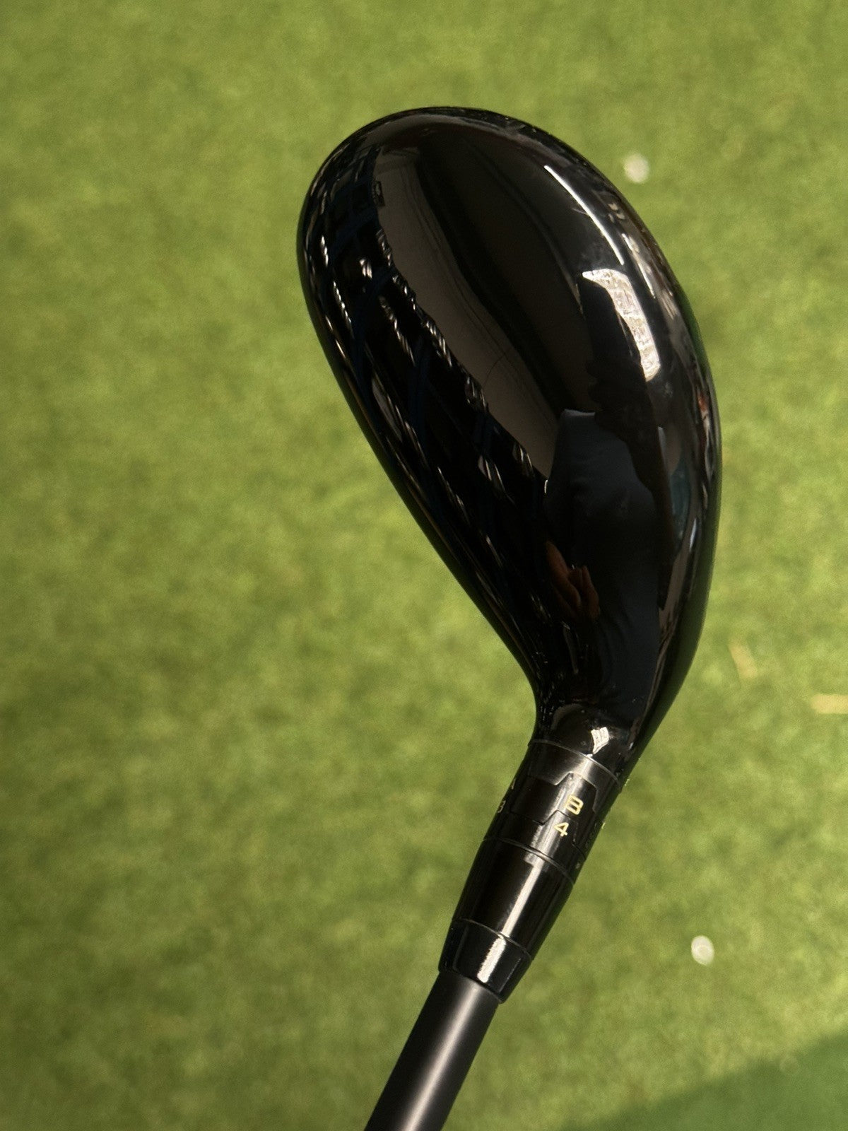 Titleist TSR3 4 Hybrid 21 Degree X Stiff Flex Shaft