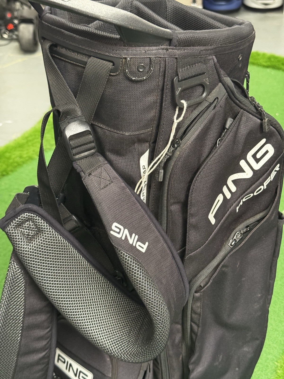 Ping Hoofer Golf Stand Bag Black