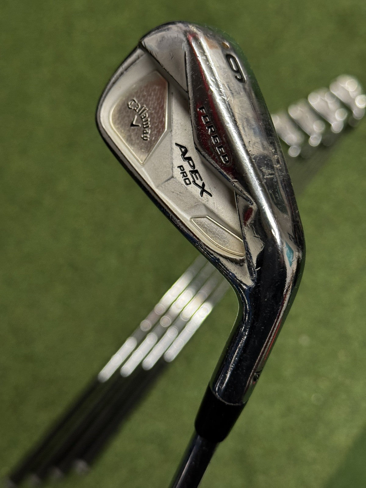 Callaway Apex Pro 19 Forged Iron Set 5-PW Elevate Regular Flex Steel Shafts