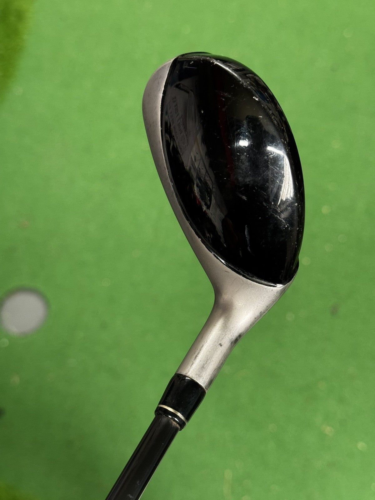 Taylormade Rescue Mid 3 Hybrid 19 Degree Regular Flex Taylormade Shaft
