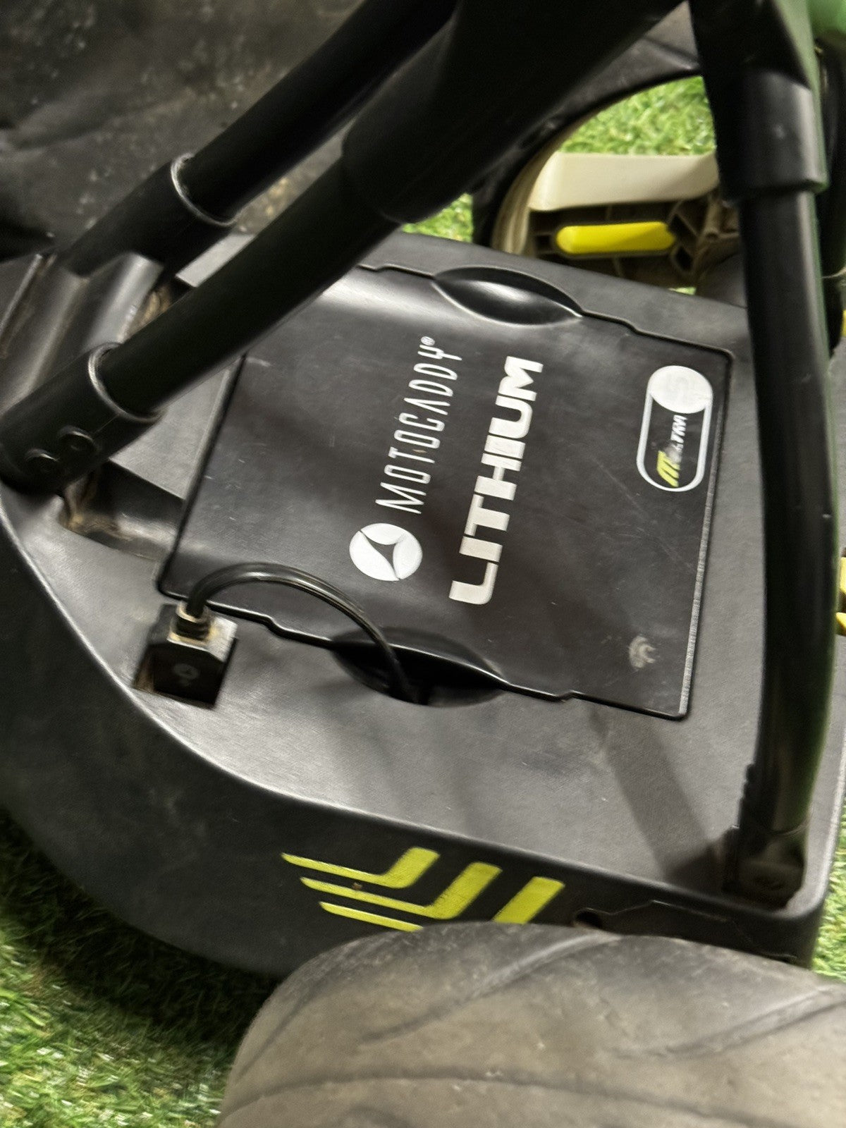 Motocaddy M3 Pro Electric Golf Trolley (no charger)