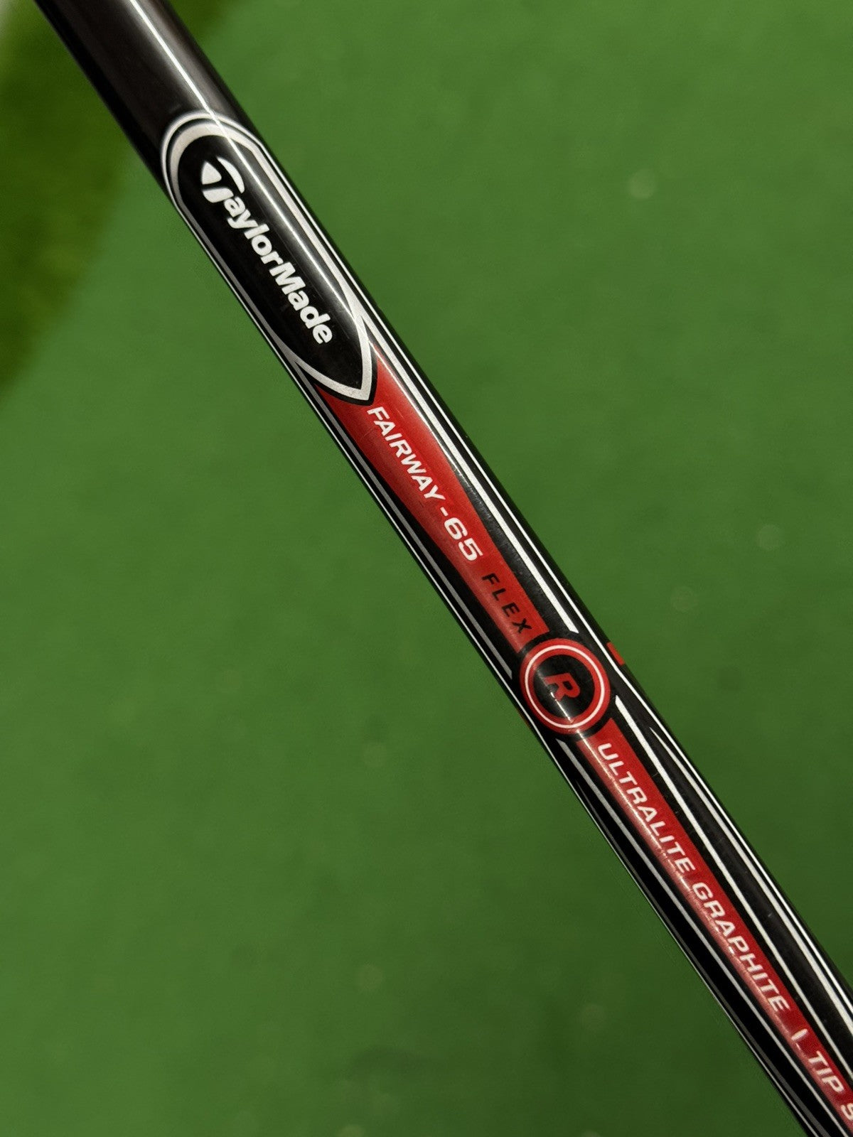 Taylormade V-Steel 7 Wood 20 Degree Regular Flex Ultralite Graphite Shaft 