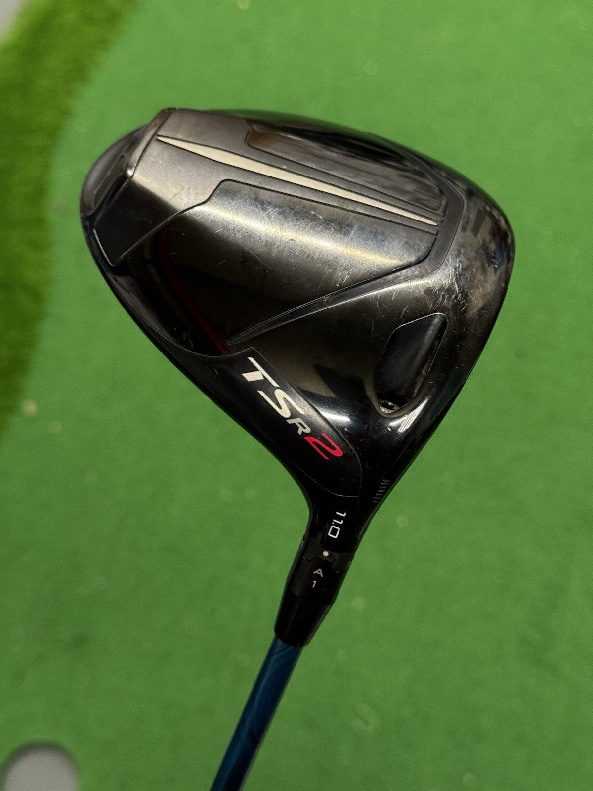 Titleist TSR2 Driver 11 Degree Regular Flex EVENFLOW 5.5 Shaft