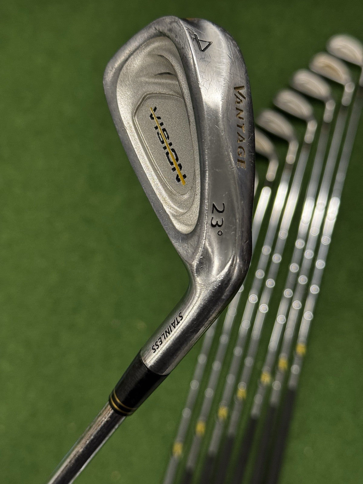 Vantage Vision Iron Set 4-SW Regular Steel Shafts