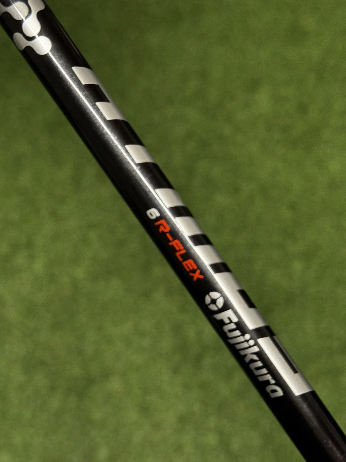 Taylormade M6 3 Hybrid 19 Degree Regular Flex Atmos Shaft