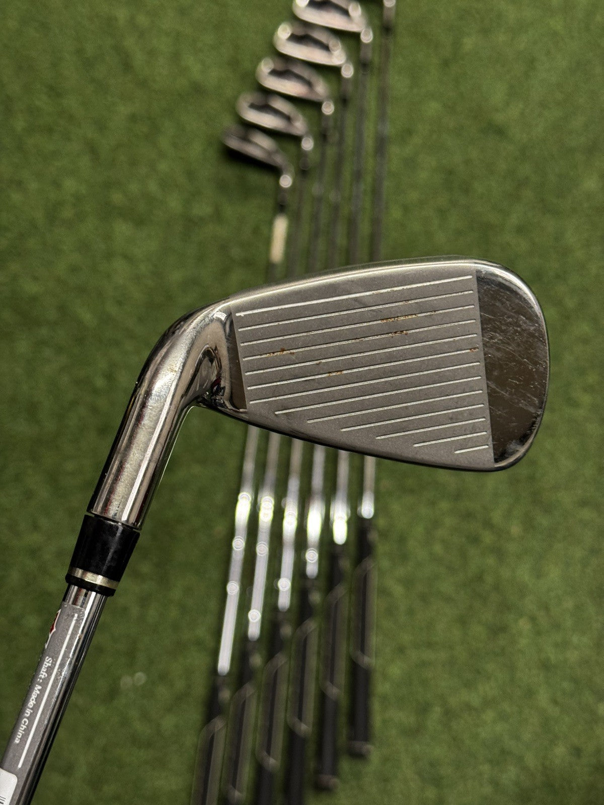 Wilson D200 Iron Set 5-PW+SW Uniflex Wilson Steel Shafts
