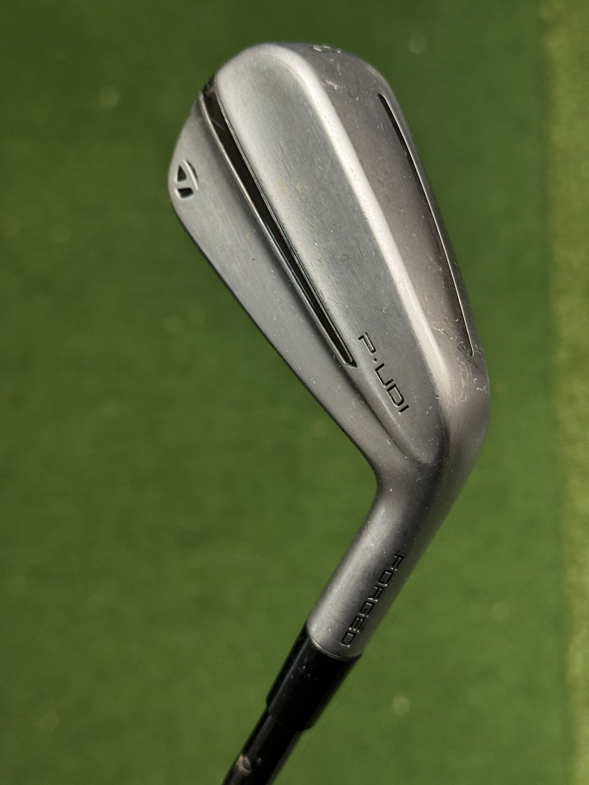 Taylormade P.UDI 2 Iron 17 Degree Stiff Recoil Dart F5 Shaft