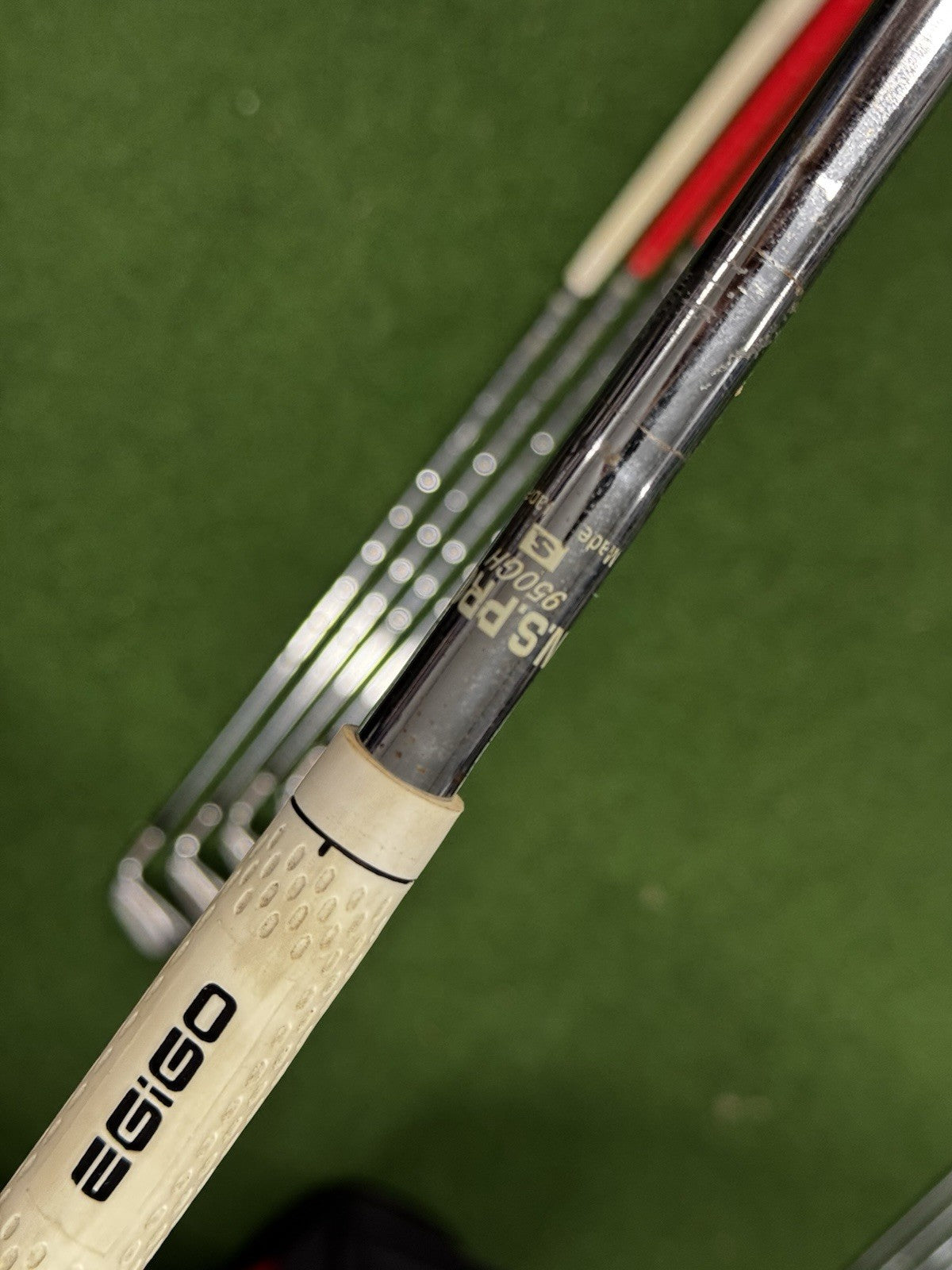 Mizuno MP 69 6-PW Forged Iron Set S300 Stiff Flex Shafts