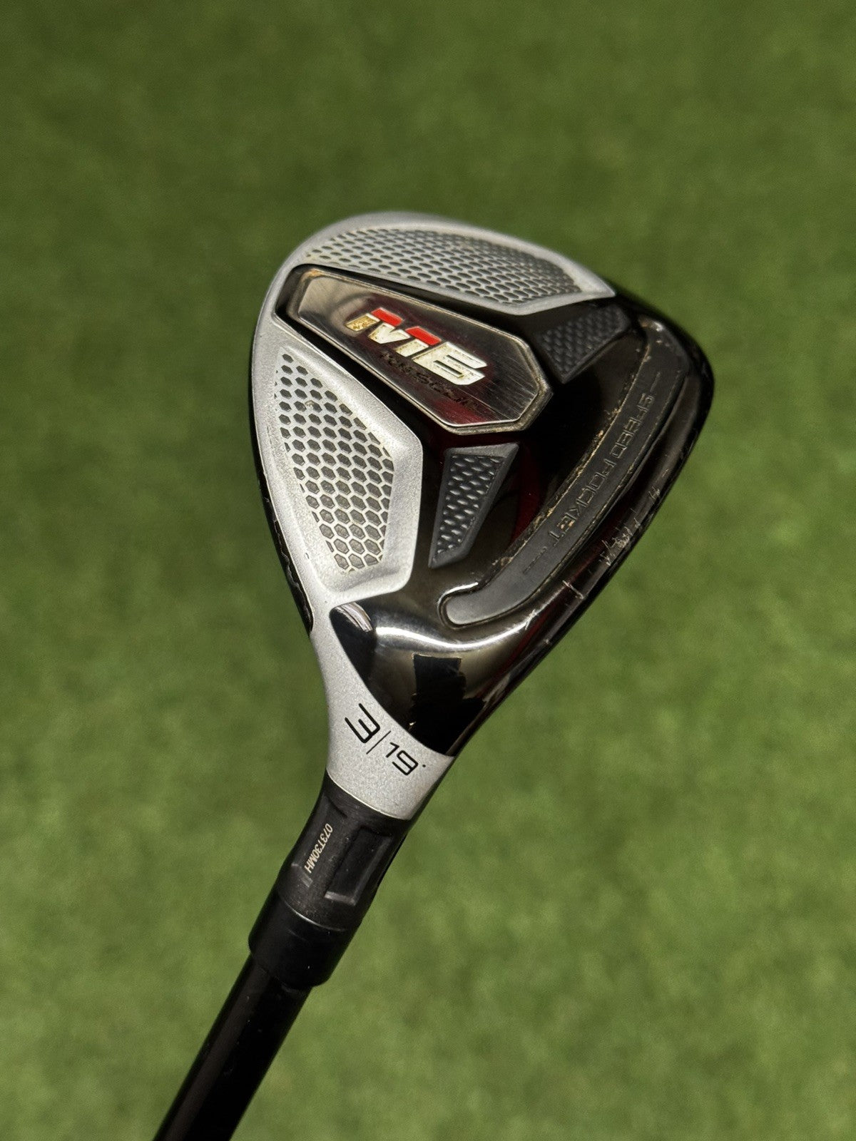 Taylormade M6 3 Hybrid 19 Degree Regular Flex Atmos Shaft