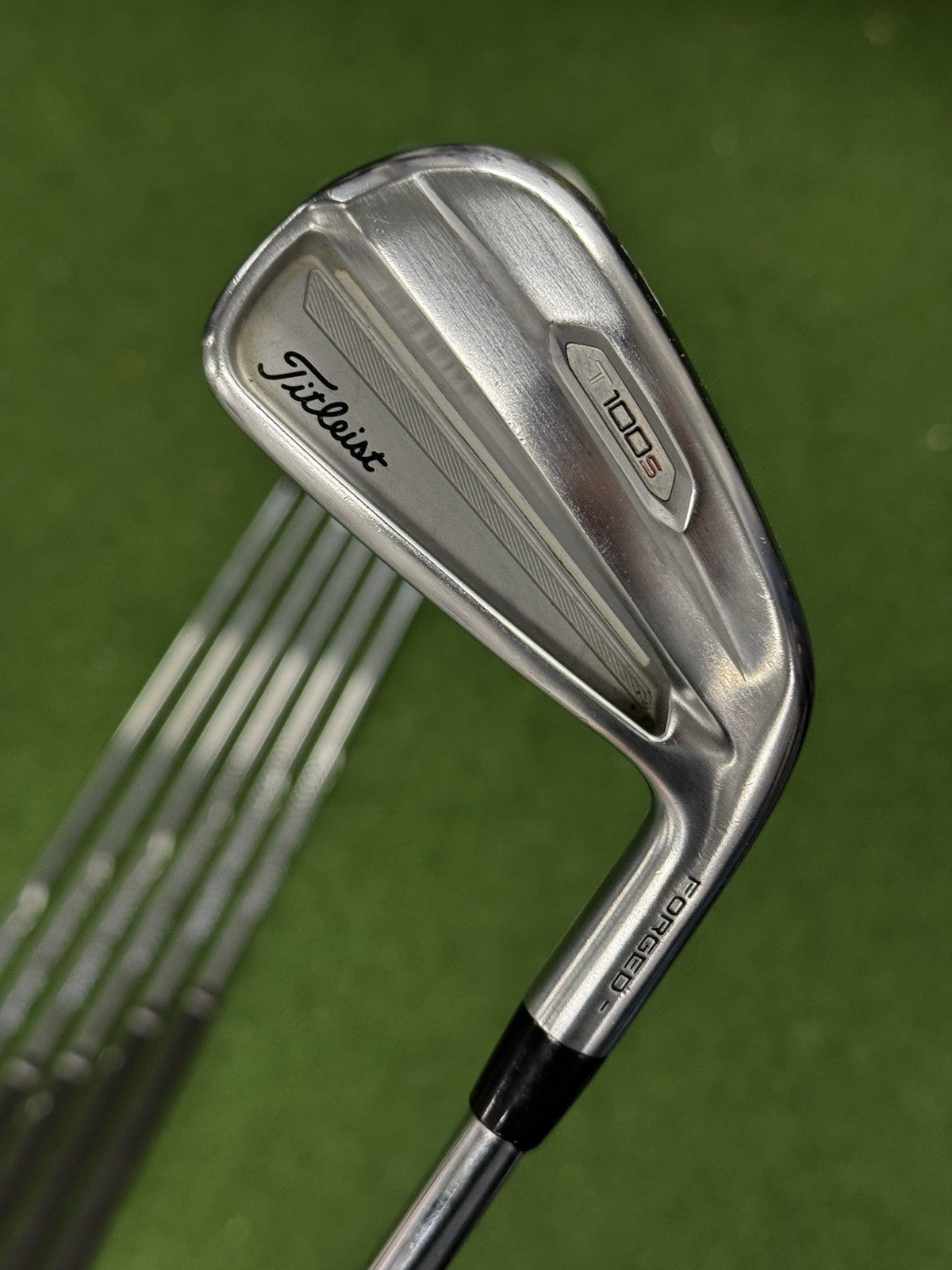 Titleist T100s Iron Set 4-PW Project X LZ 115g Regular Flex Shafts