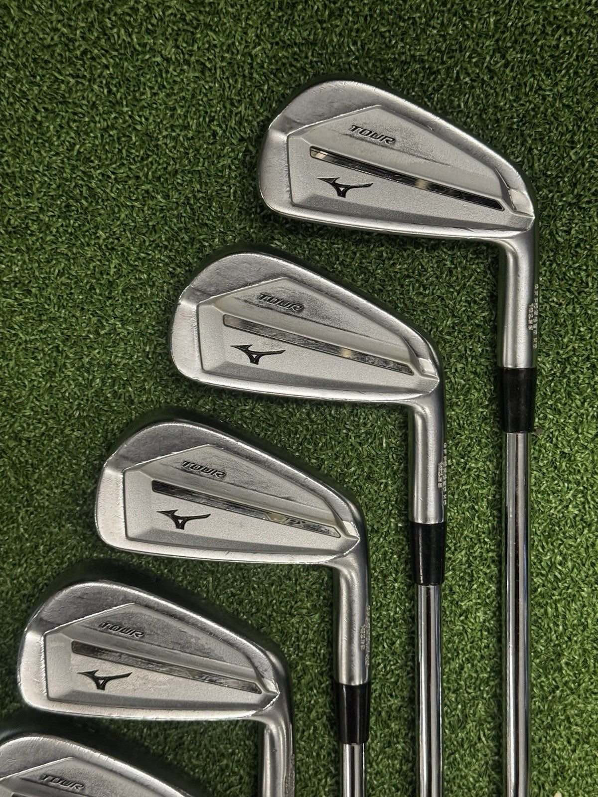 Mizuno JPX 921 Tour Iron Set 4-PW X-Stiff Flex