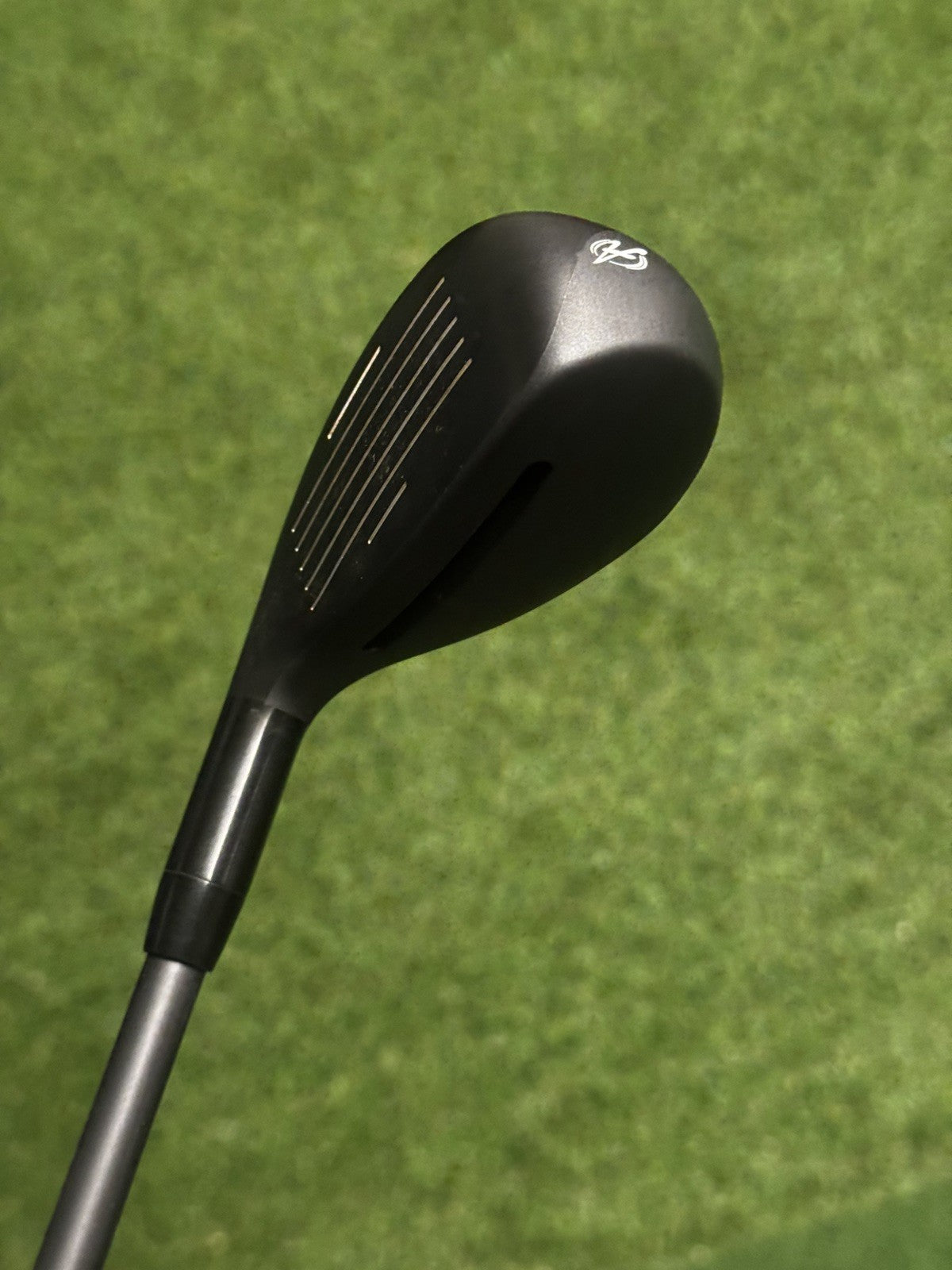 Adams Pro #4 Hybrid 20 Degree Stiff Flex Aldila Rogue Tour 75 Shaft