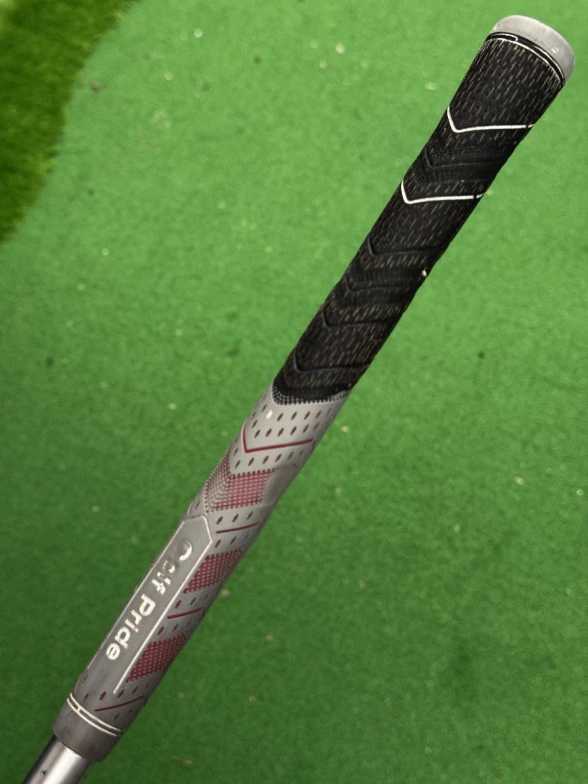 Titleist TSR2 Driver 10 Degree Stiff Flex Tour Ad Shaft