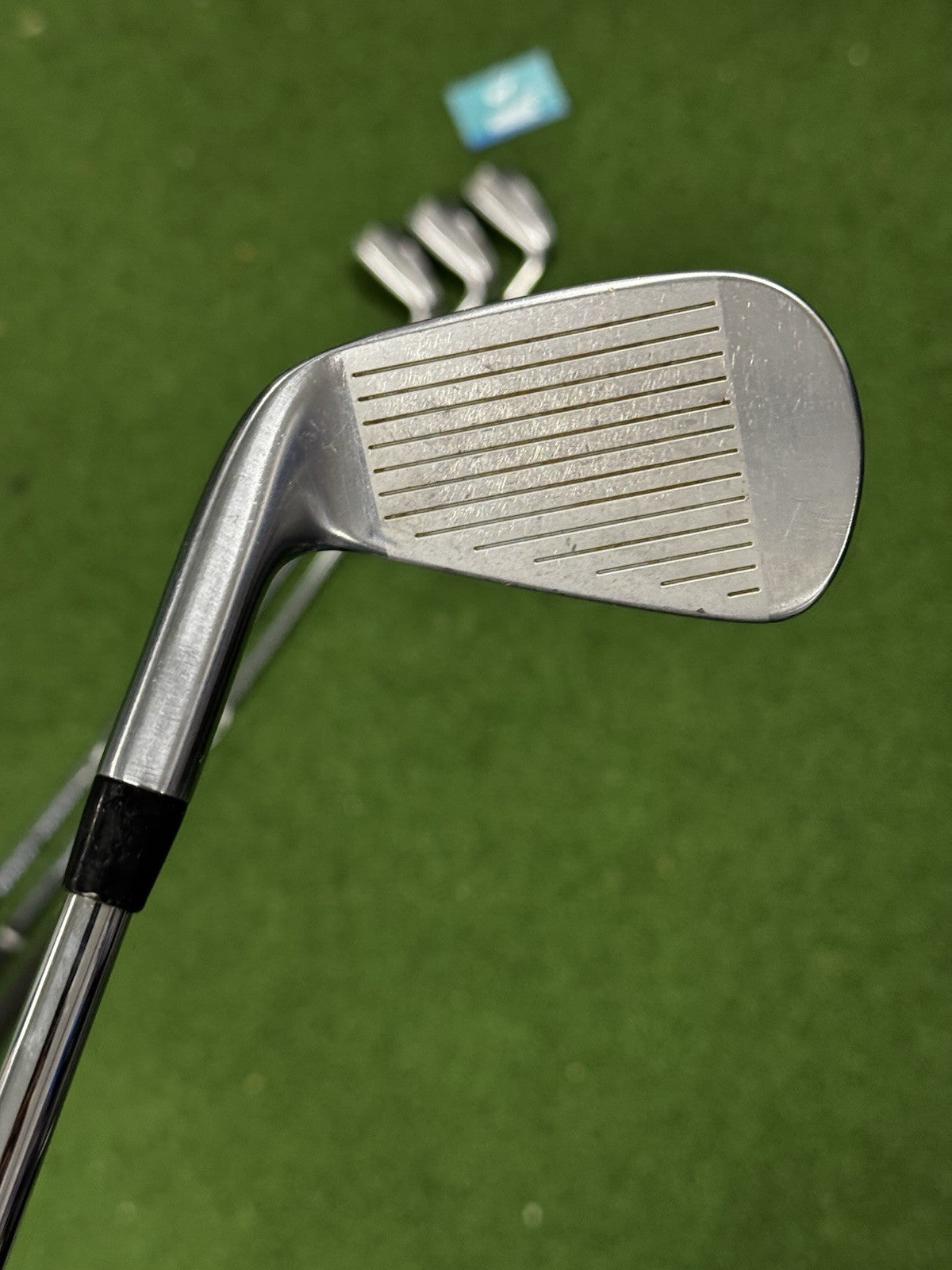 Titleist T100s Iron Set 4-PW Project X LZ 115g Regular Flex Shafts