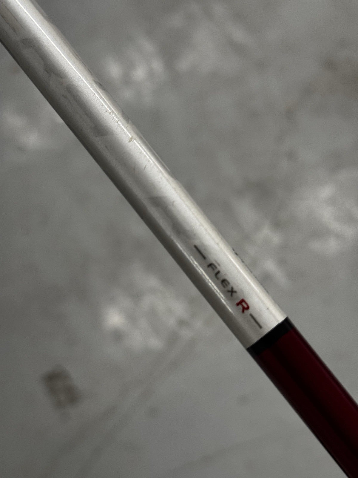 Left Hand Taylormade R9 3 Wood 15 Degrees Regular Flex