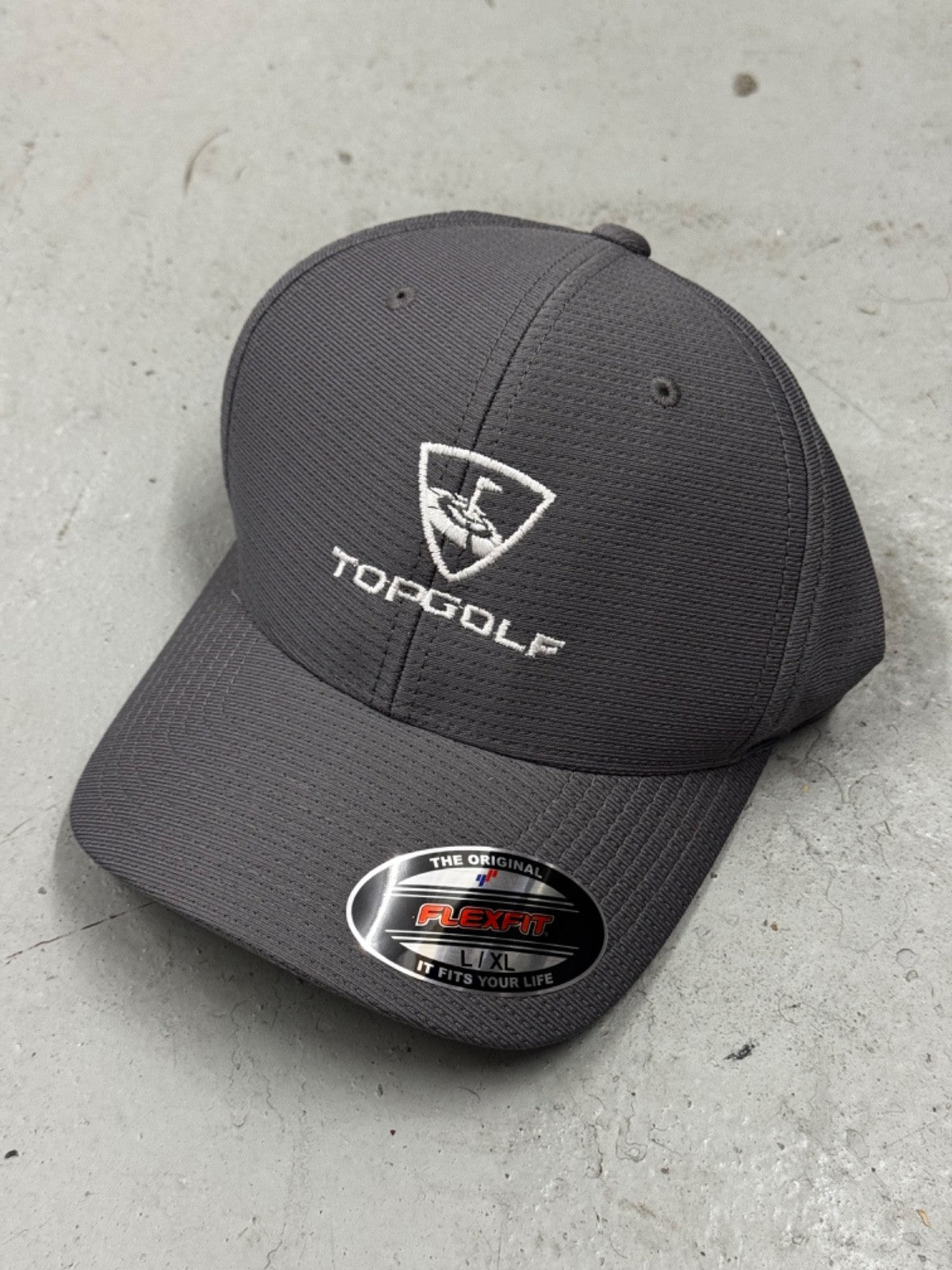 TRAVIS MATHEW Men's TOPGOLF FlexFit Performance Golf Hat Size Grey L/XL