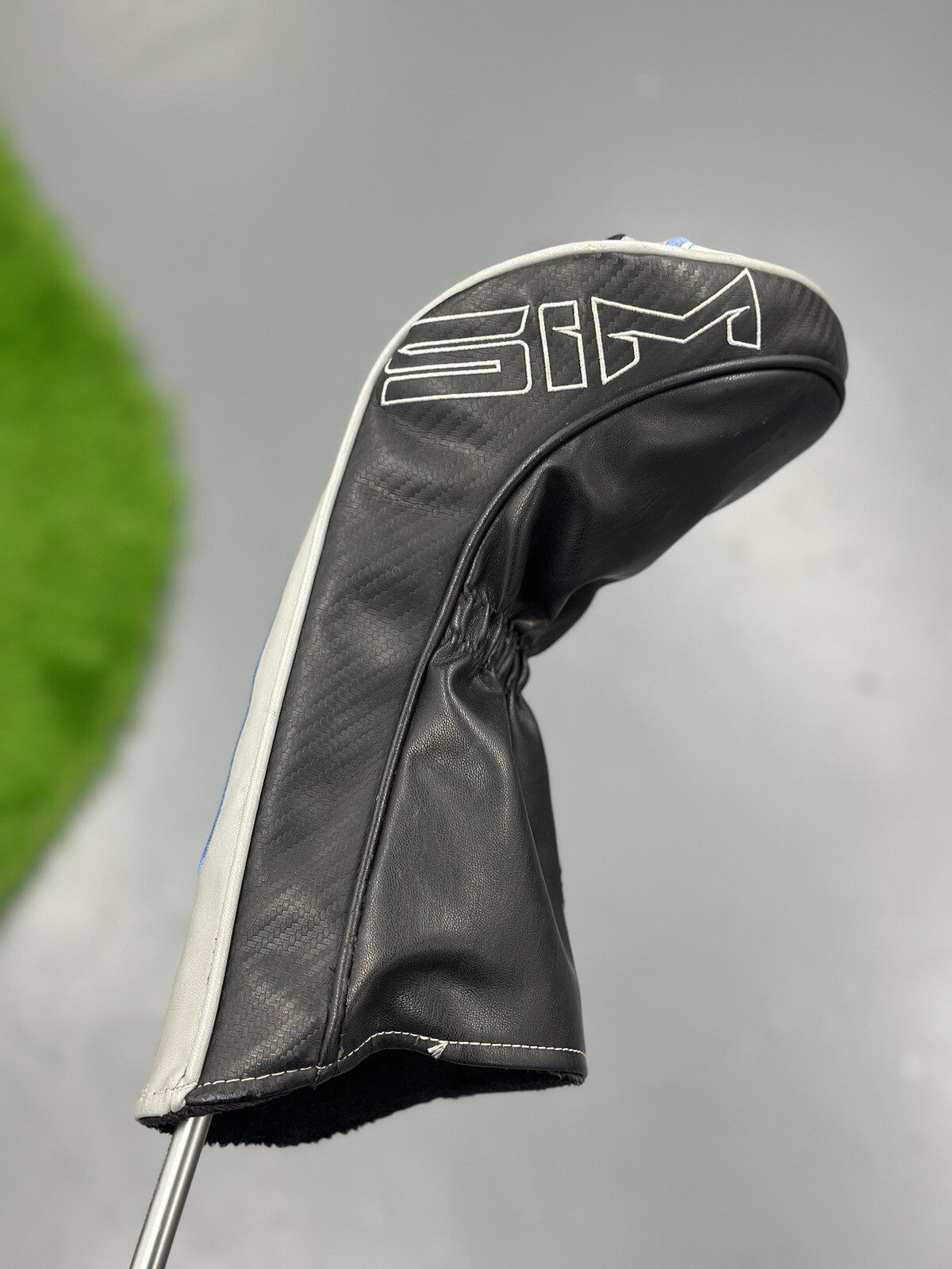 Taylormade Sim Max Driver 12 Degree Regular Flex UST Helium 5 Shaft *Used*