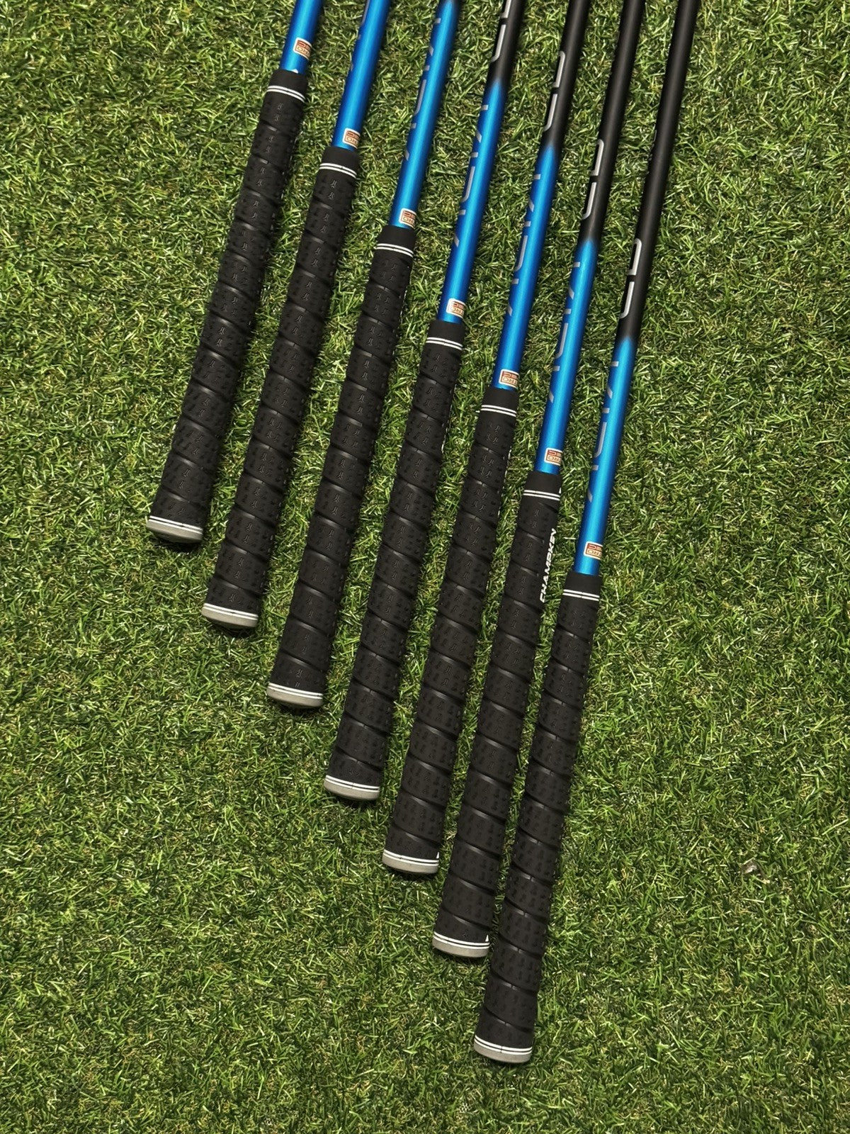 Ping i530 Left Hand Iron Set 5-PW+UW Black Dot Regular Flex Alta CB Shafts