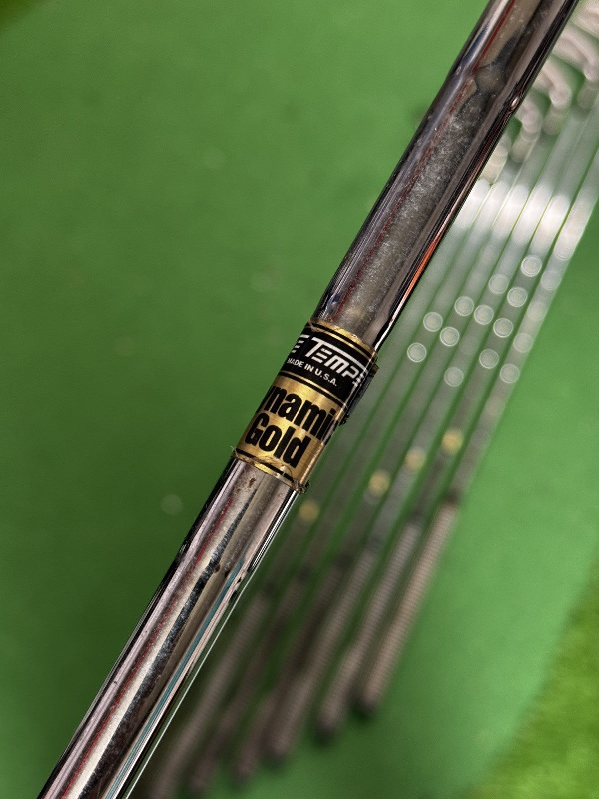 Titleist DCI 762 Iron Set 3-PW Regular Flex Dynamic Gold R300 Shafts