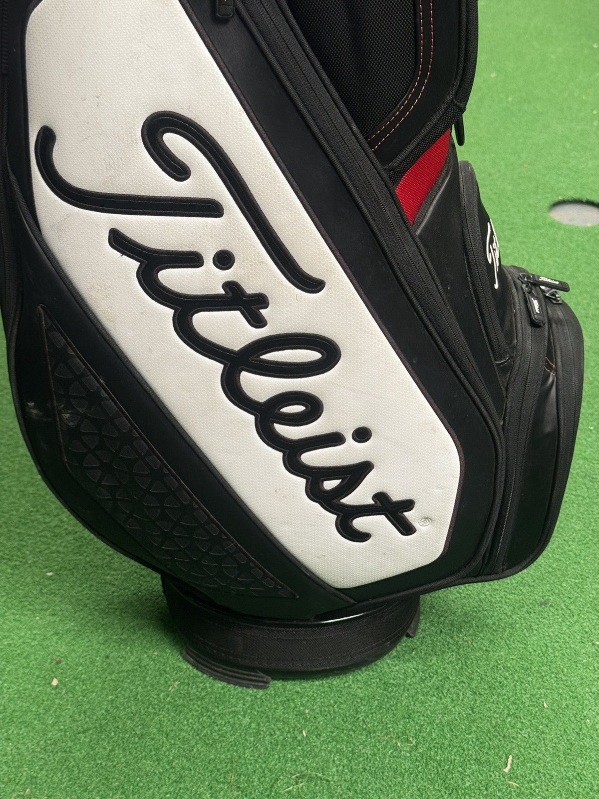 Titleist Midsize Tour Cart Trolley Golf Bag
