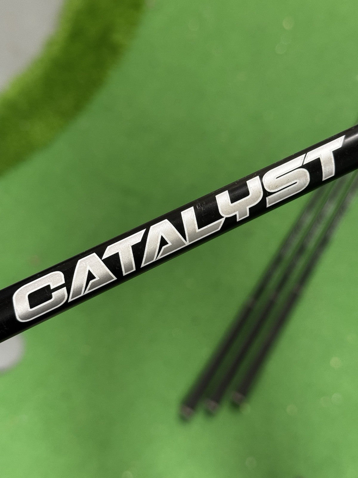 Wilson D7 Forged Iron Half Set 7/8/9/GW Graphite Regular Flex Catalyst Shafts
